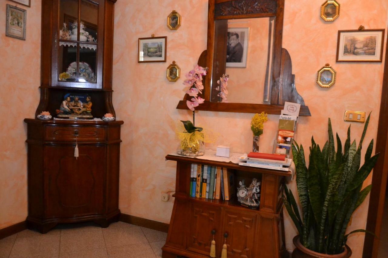 B&B Il Pavone บุสเซโต ภายนอก รูปภาพ